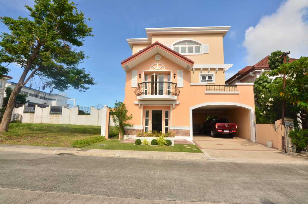 Mediterranean Inspired Brand New Single Detached House for Sale in Versailles Da photo 1