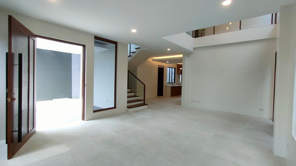 Brand New House and Lot For Sale photo 4