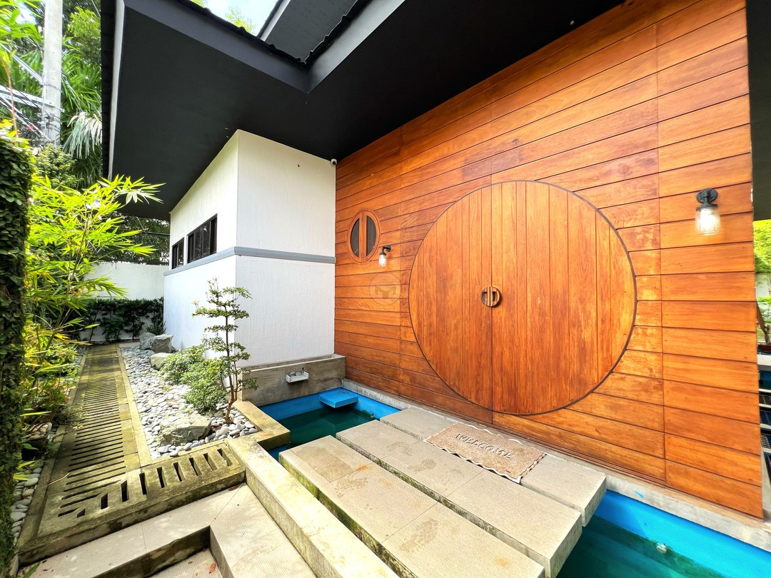 Outstanding Lustrous House and Lot for Sale in Biñan, Laguna photo 1