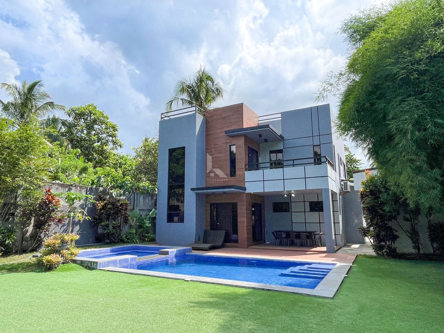 Cozy Modern Tropical Fully Furnished photo 1
