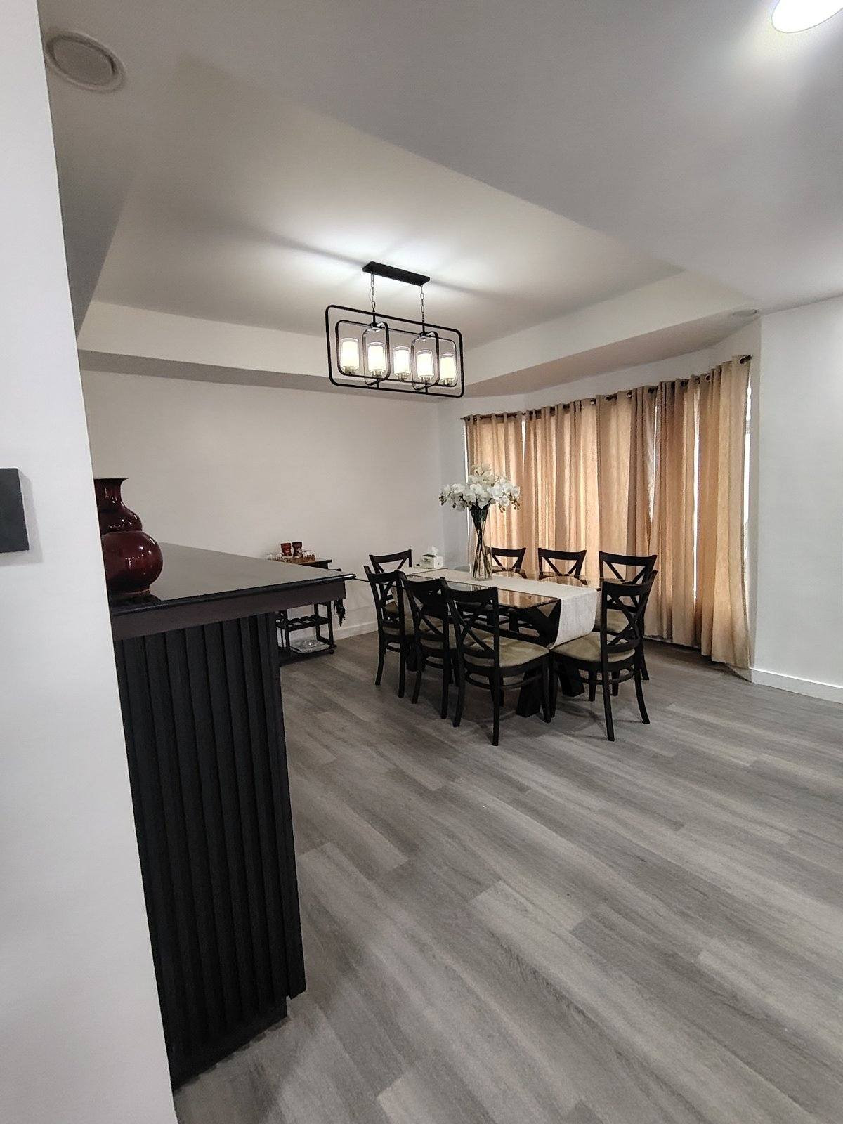 Secure this Newly Renovated Home in Classica Victoria photo 5