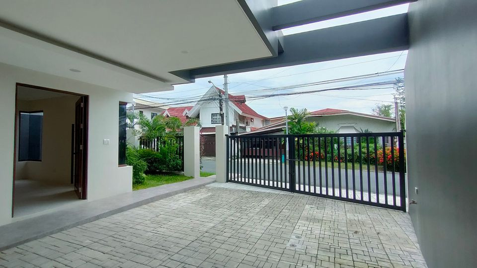 Brand New House and Lot For Sale photo 2