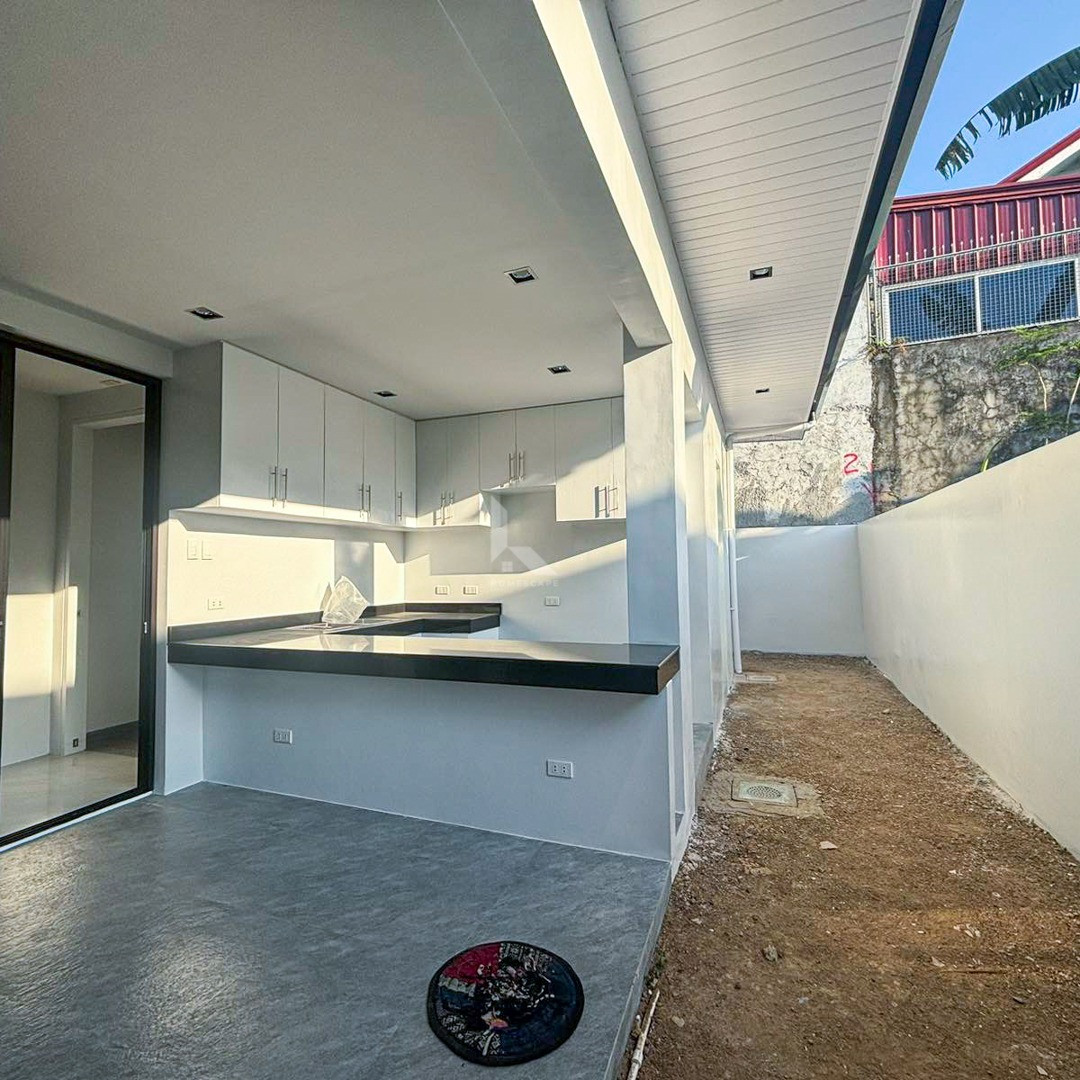 Cozy Modern Contemporary Home with Overlooking Sierra Madre View For Sale photo 5