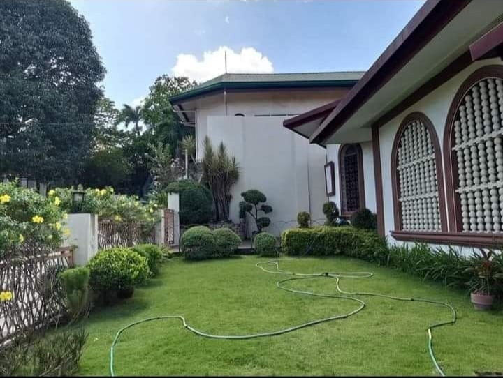 House and Lot for Sale in Guadalupe Heights Subdivision photo 3