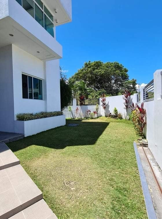 4 Bedroom House and Lot with Basement in Royal Estate Subdivision photo 2