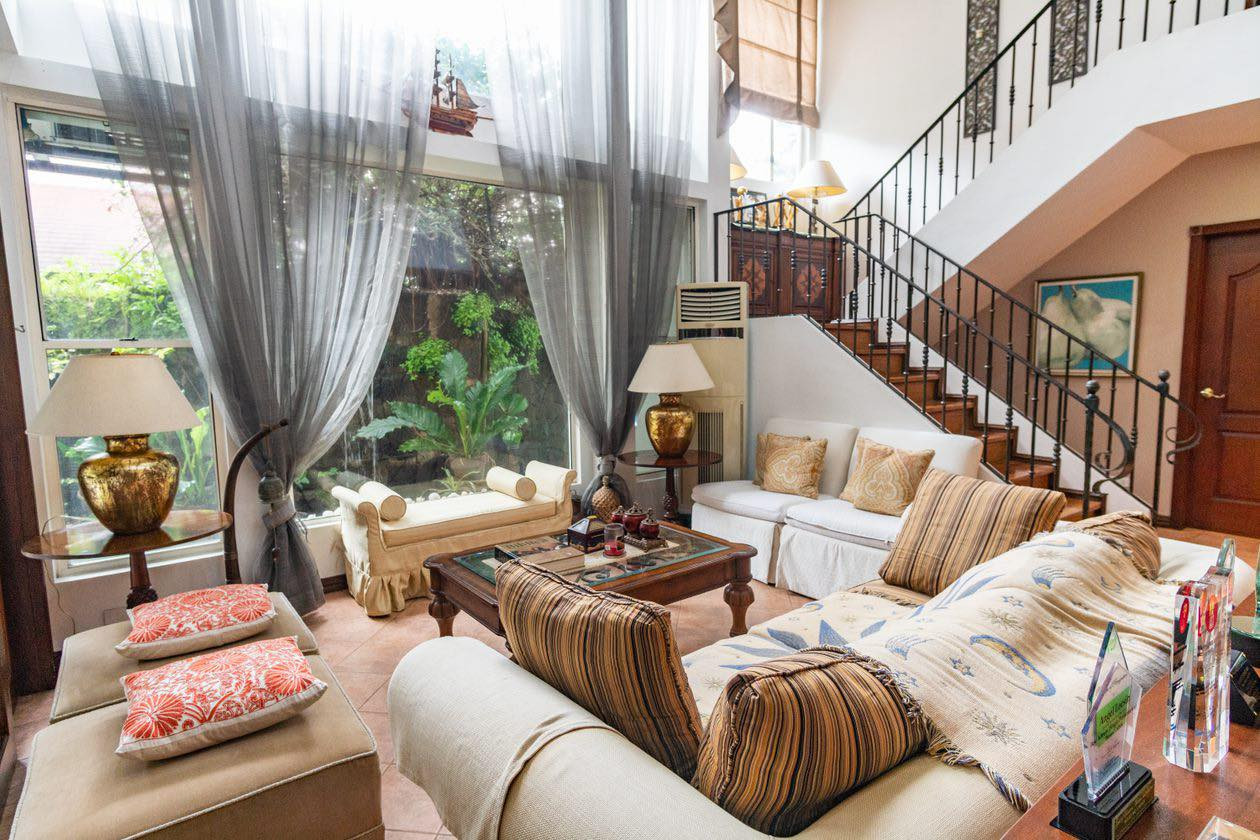 2-storey Mediterranean House for sale in Don Antonio Royale, Quezon City photo 1