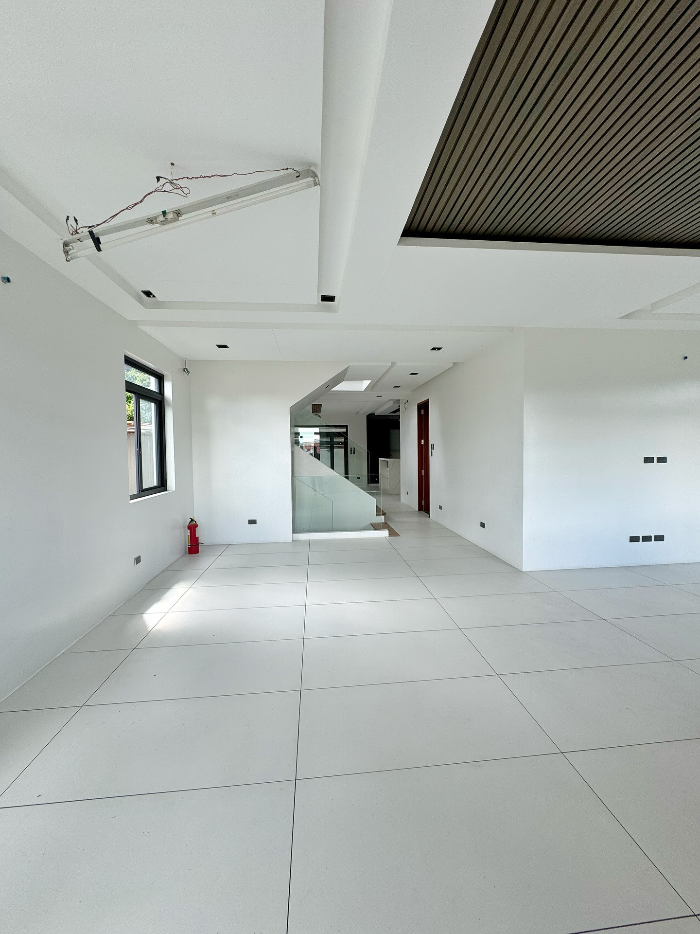 Brand New Modern House for Sale in Filinvest, Batasan Hills Quezon City photo 2