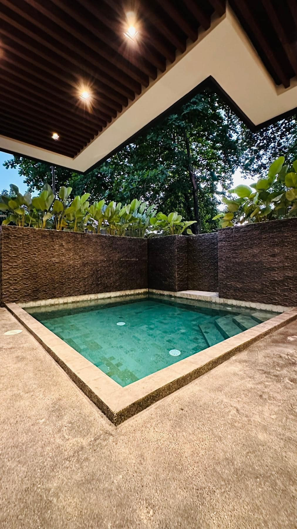 An Enchanting 5 Bedroom Home for Sale in Filinvest 2 photo 4