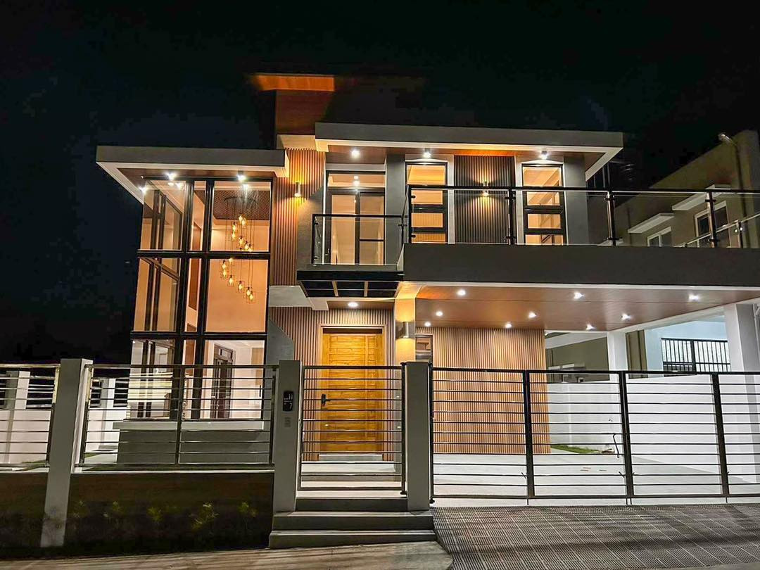 A Lovely Inviting House and Lot for Sale in Tagaytay City photo 1