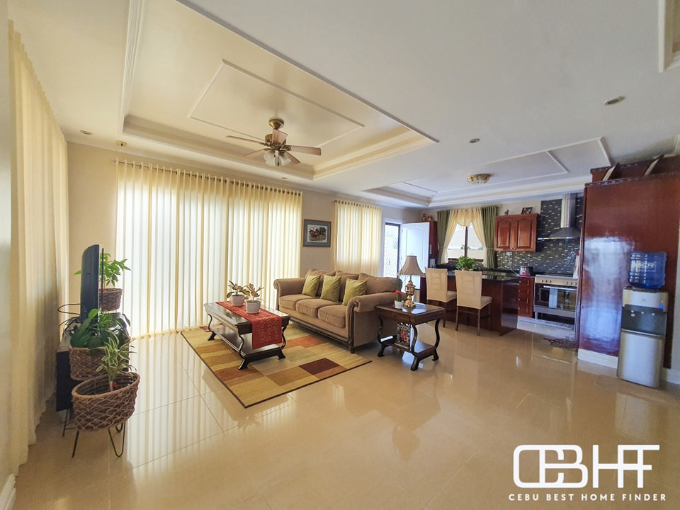 Fully Furnished  Contemporary House & Lot for Sale in Cebu Royale Estate photo 4
