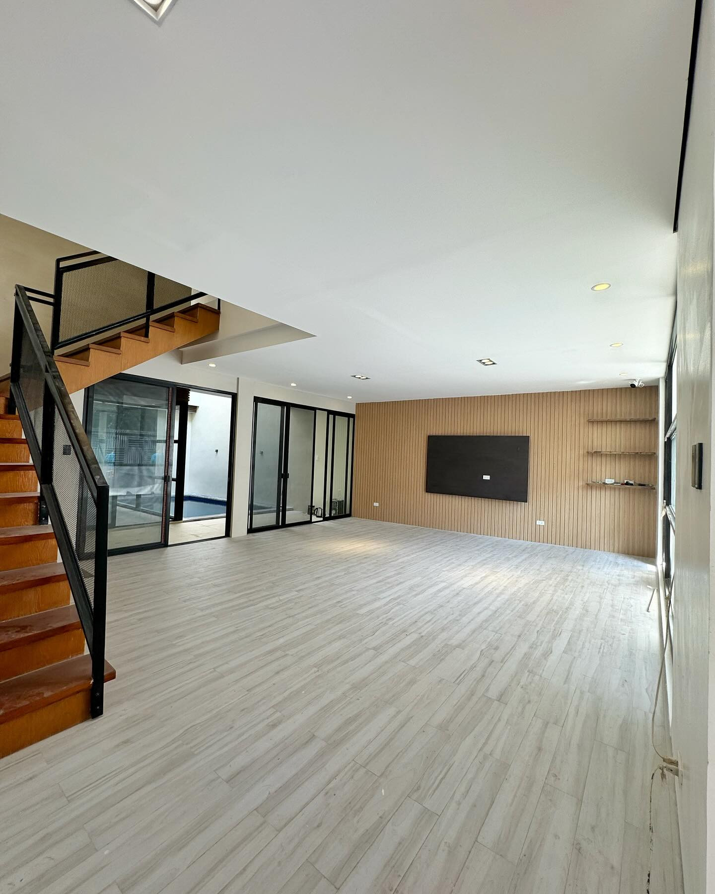 Brand New Modern Smart Home for Sale in Sumulong Highway Lower Antipolo photo 3