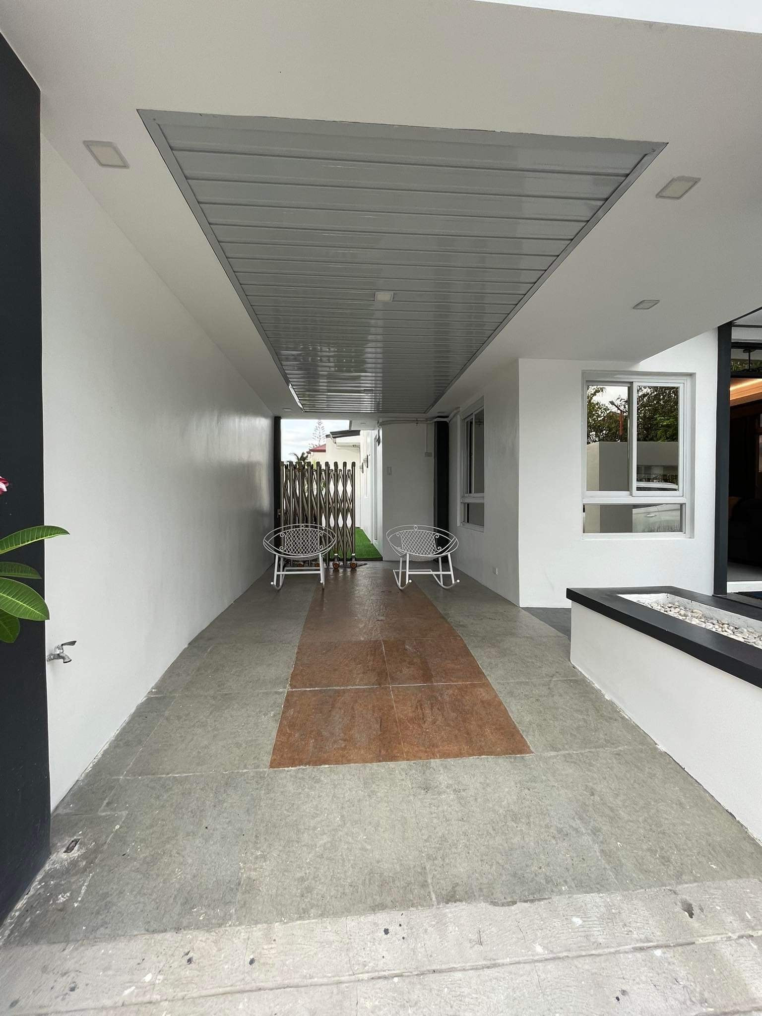 HOUSE and LOT for SALE IN JUBILATION VILLAGE, BIÑAN, LAGUNA photo 2