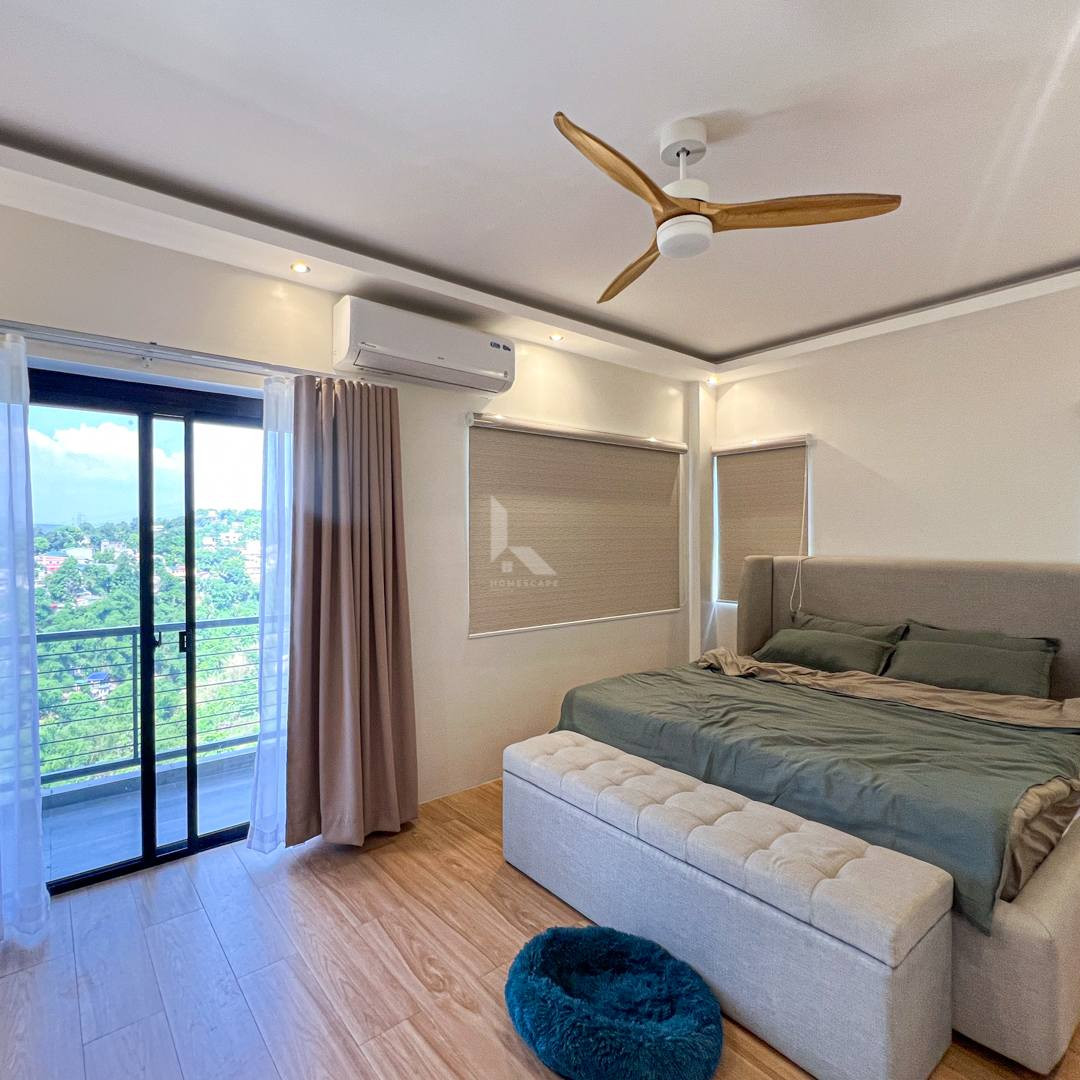 Sophisticated Fully Furnished Modern Contemporary House and Lot photo 4