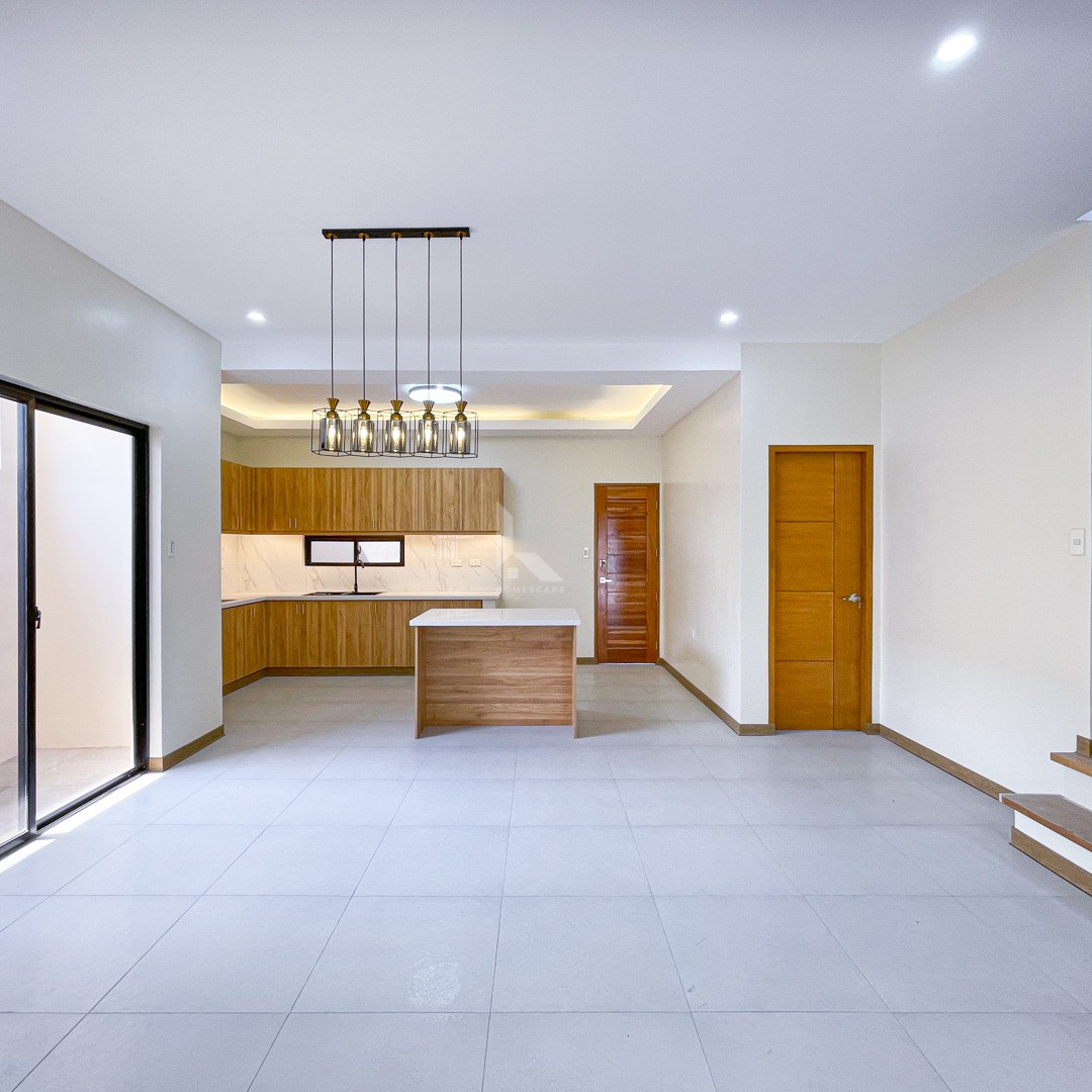 Notable Brand New Modern Contemporary Home For Sale photo 3