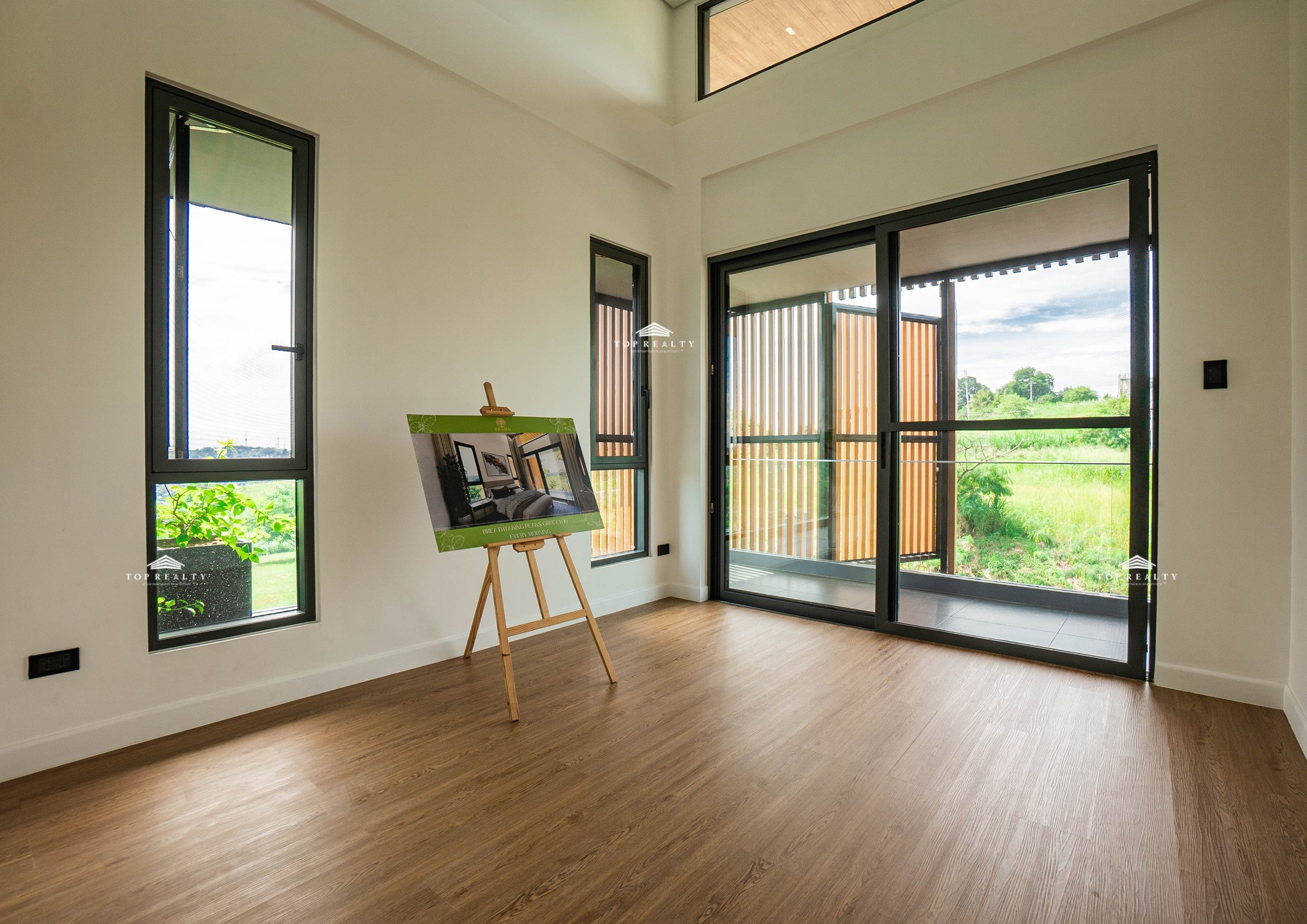 Sun Valley Estates photo 5