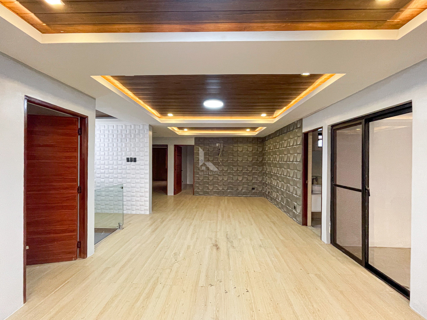 Remarkable Modern Contemporary House and Lot in Greenwoods Executive Village photo 5