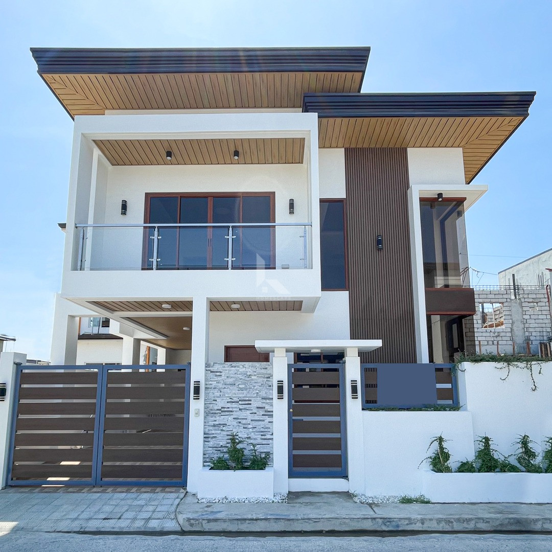 Gorgeous Modern Contemporary House and Lot For Sale photo 1