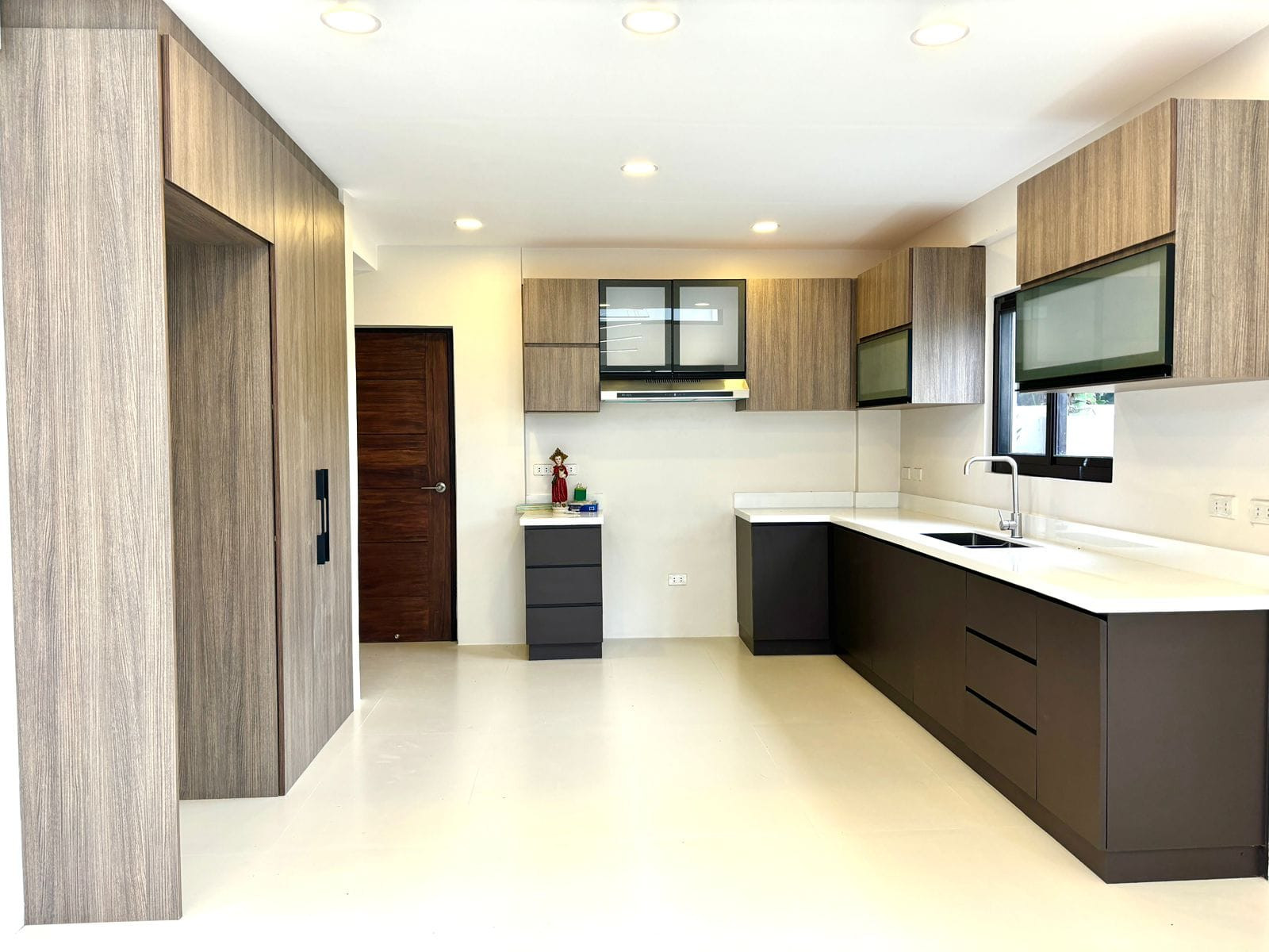 Own this Brand-New Multi-Level Home in Verdana Homes photo 5