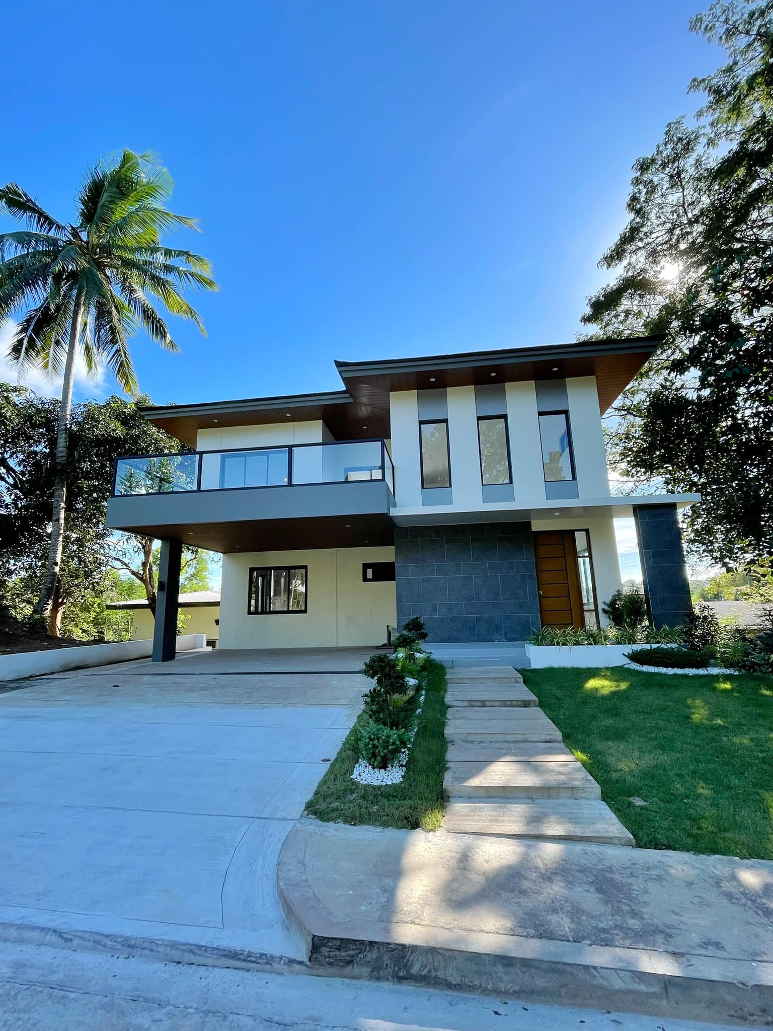 Brand New Modern House and Lot for Sale in Sun Valley Estates Antipolo City photo 1