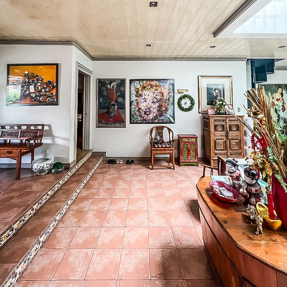 Pleasing peaceful house and lot for sale in Green Meadows, Quezon City. photo 5