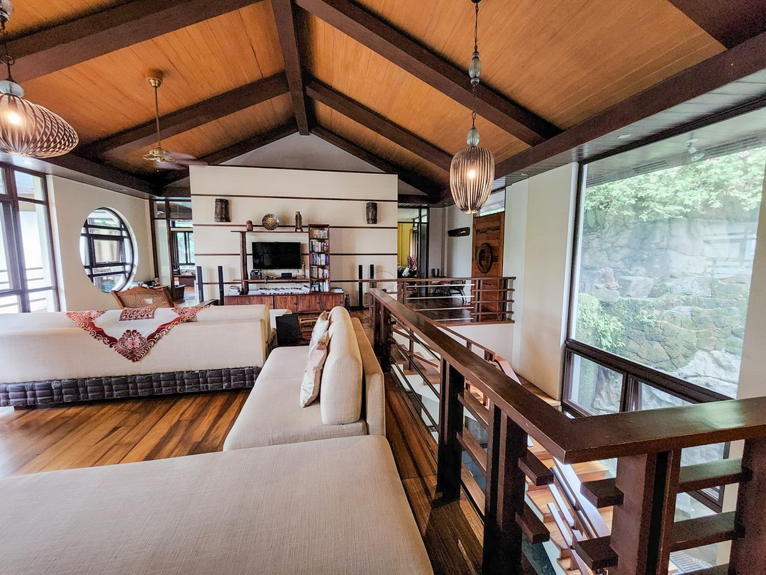 Sensational Asian Inspired House and Lot for Sale photo 3