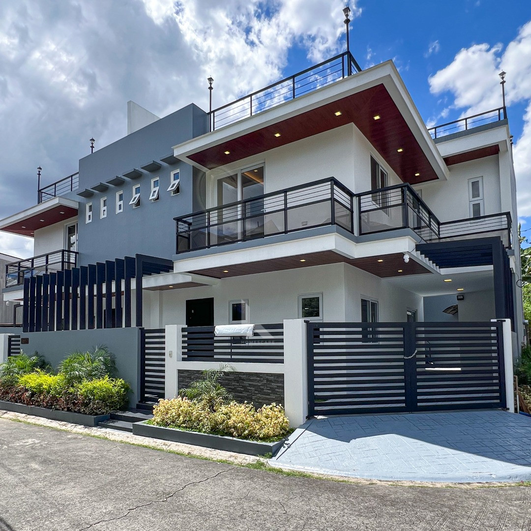 Vast Modern Contemporary Corner House and Lot For Sale photo 1