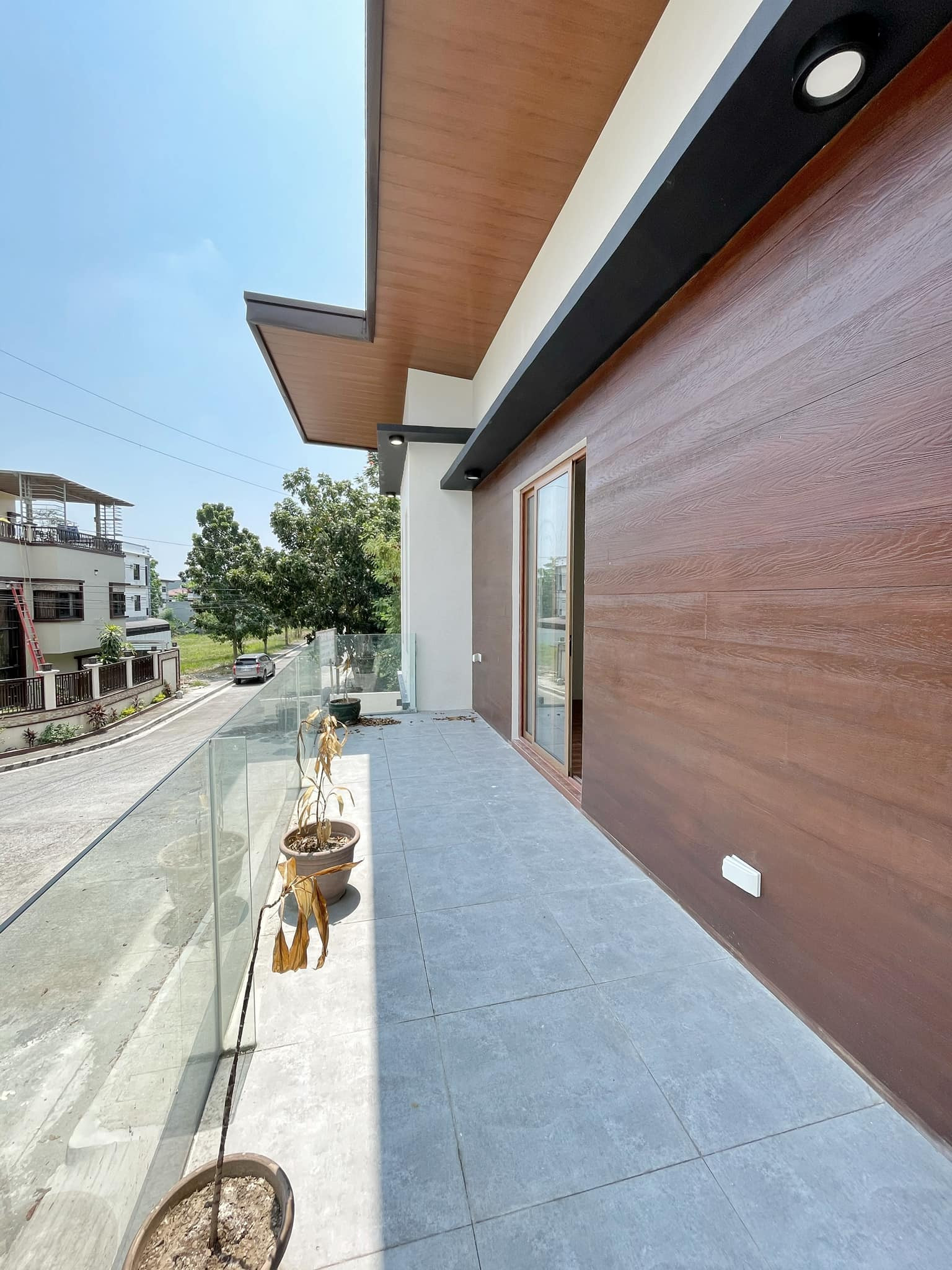 Brand New Modern House for Sale in Tandang Sora, Mindanao Ave. Quezon City photo 2