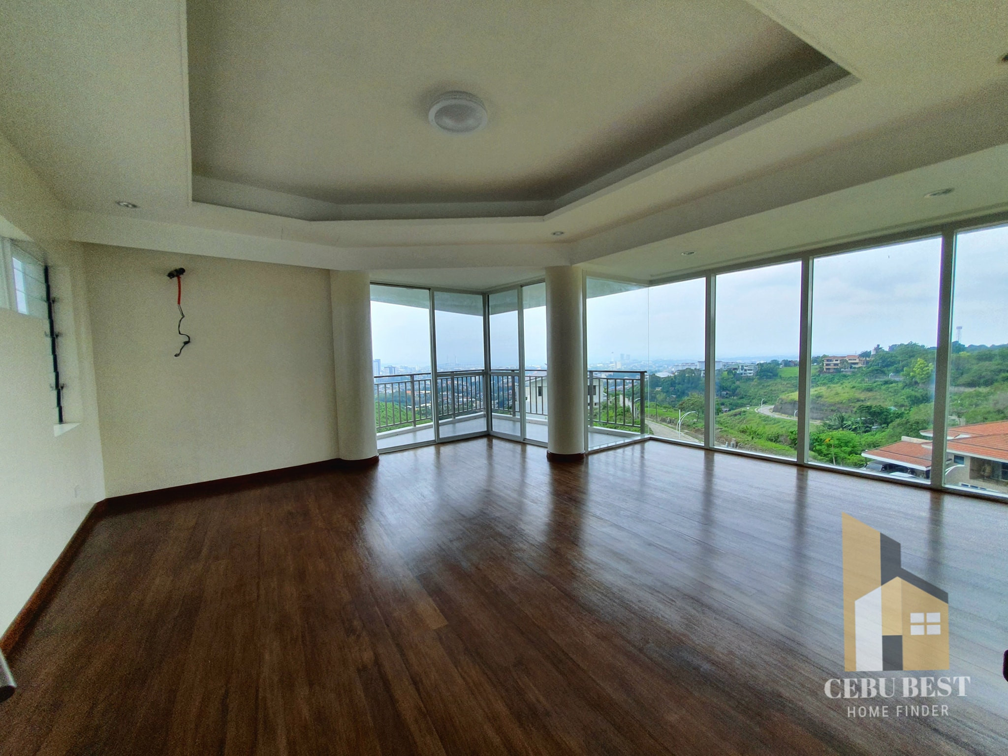Overlooking Modern House photo 5
