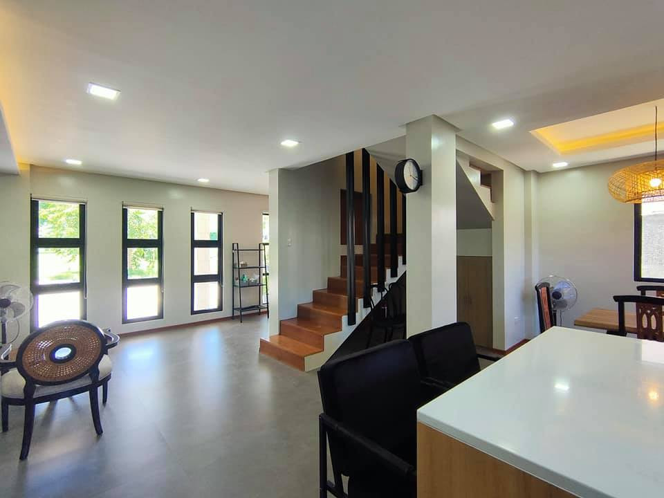 Home in Marquee Place, Angeles City Pampanga photo 4