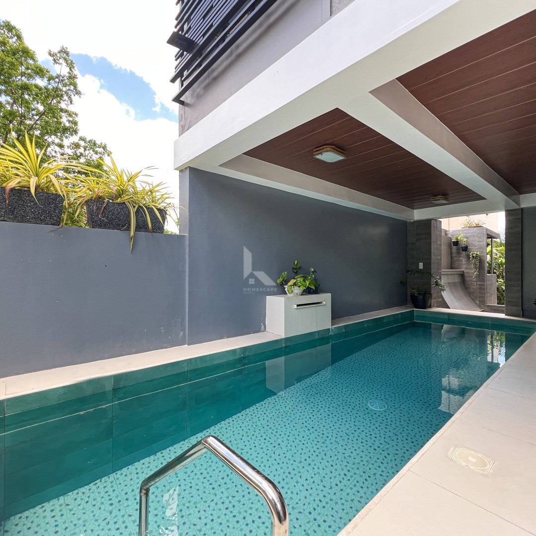 Impressive Fully Furnished House with Swimming Pool and Elevator For Sale photo 2