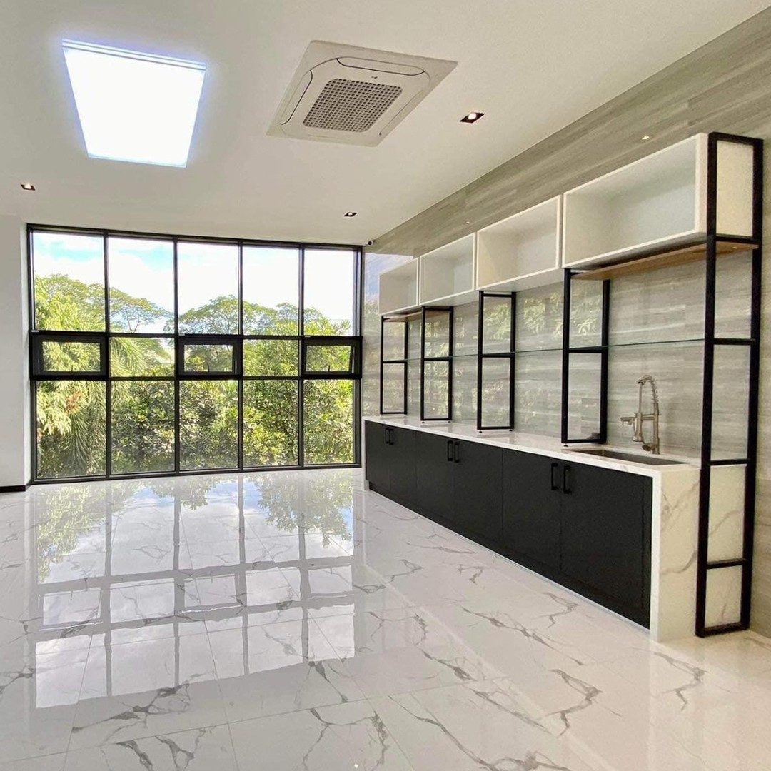 Astounding Brilliant House and Lot for Sale in Angeles, Pampanga photo 4