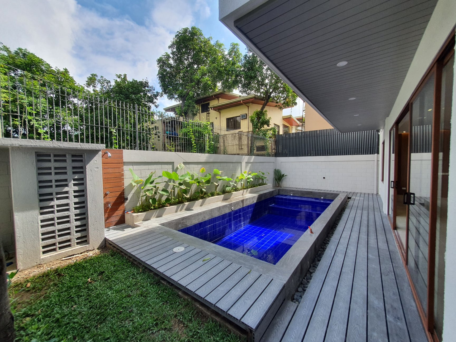 Beautiful Brand New home im Filinvest East photo 3