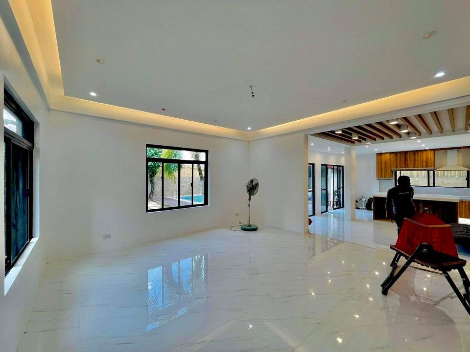 HOUSE AND LOT FOR SALE photo 5