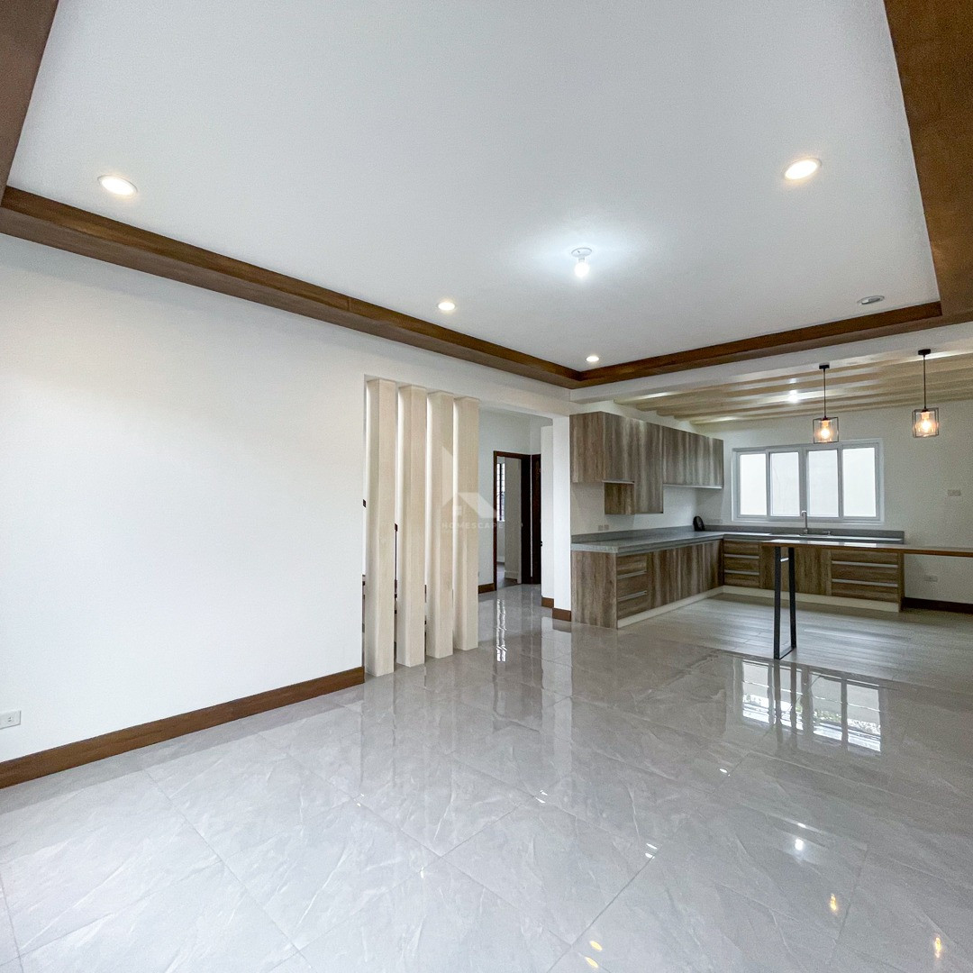 Gorgeous Modern Asian Home For Sale in BF Homes, Parañaque City photo 5