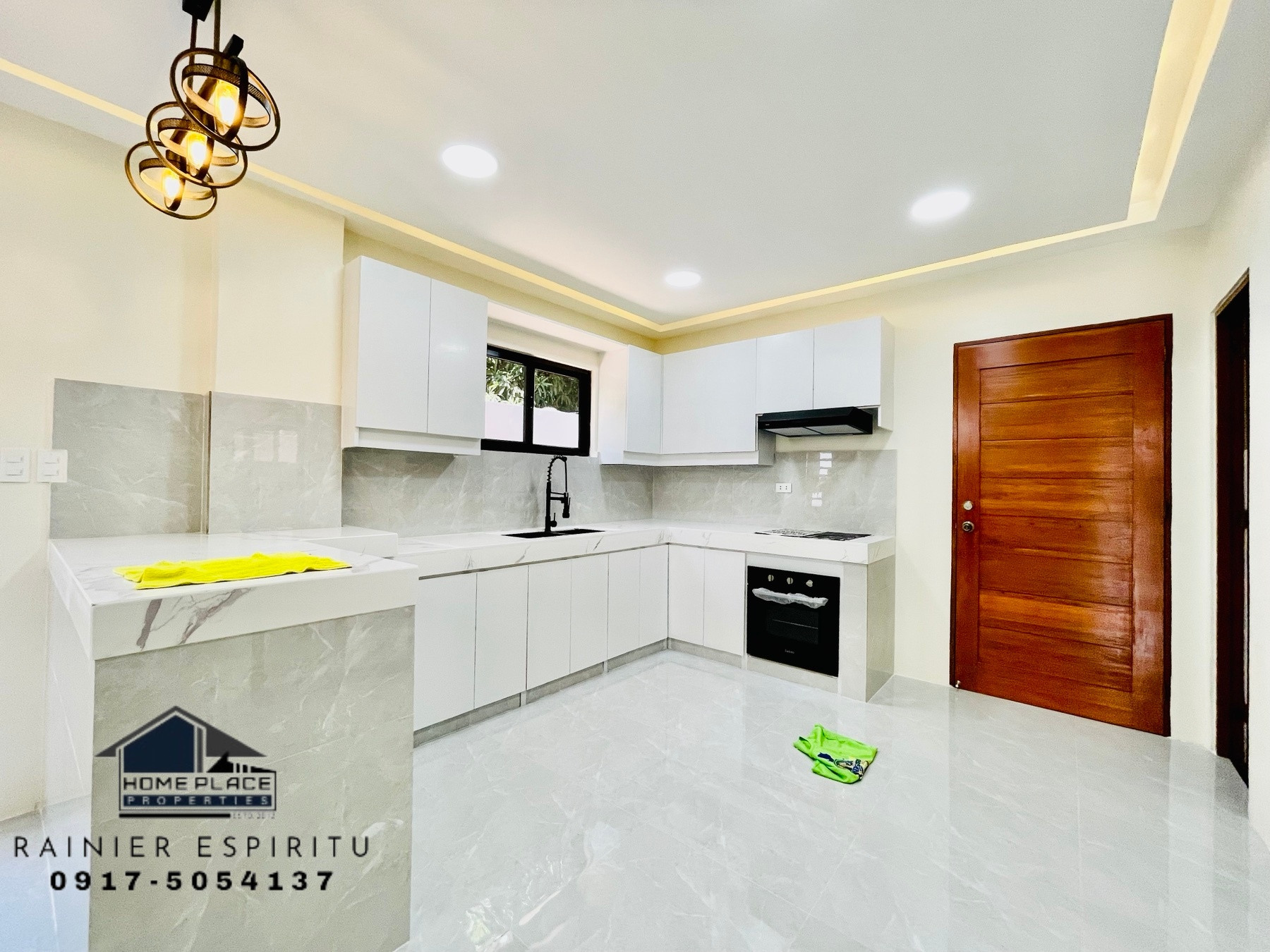 Striking Brand New Single Detached for Sale in Multinational Village photo 1