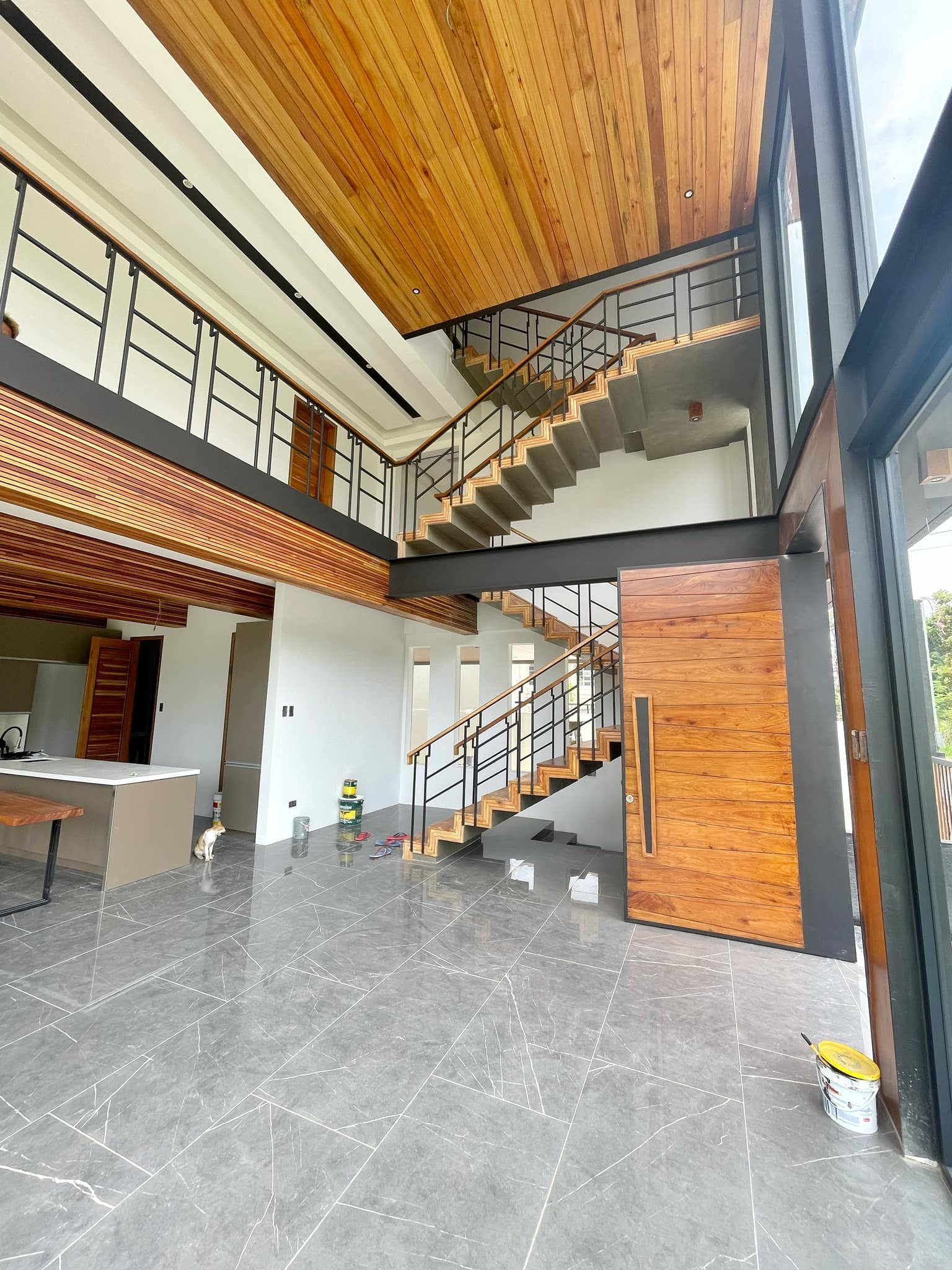 Brand New 3-Storey Modern Industrial Corner House in Marikina photo 2