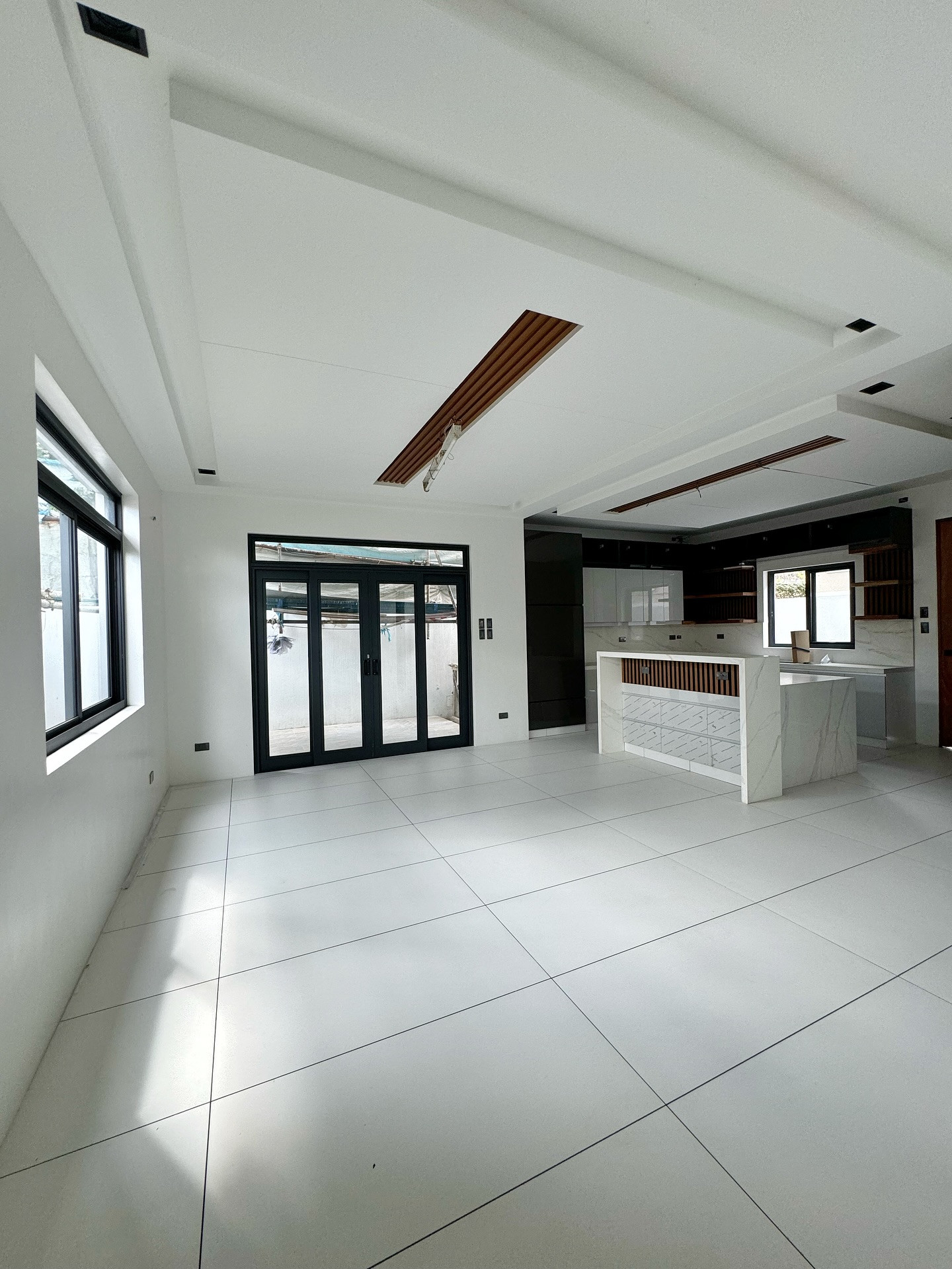 Brand New Modern House for Sale in Filinvest, Batasan Hills Quezon City photo 3