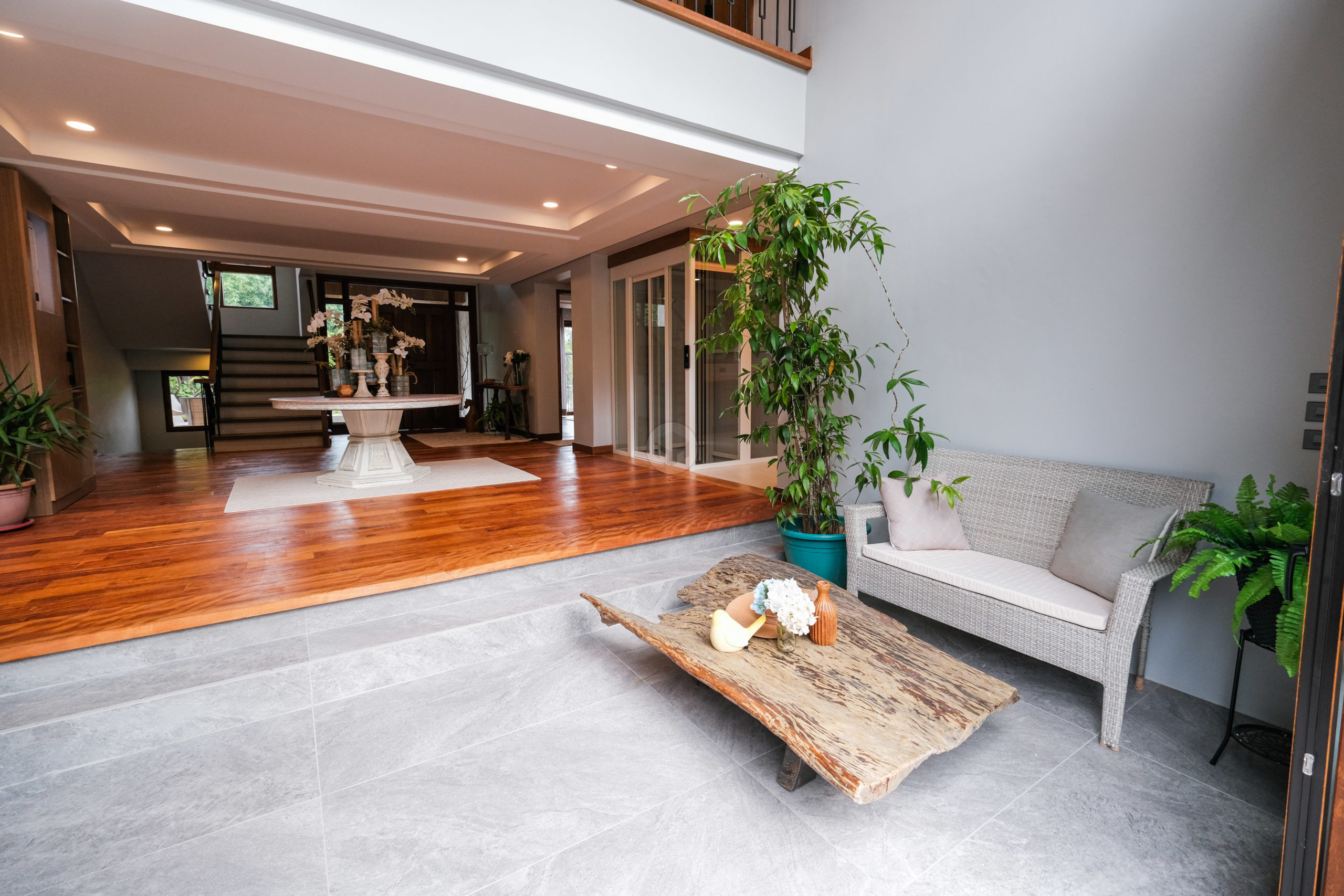 Own this 4-Storey Contemporary House in LGV photo 3