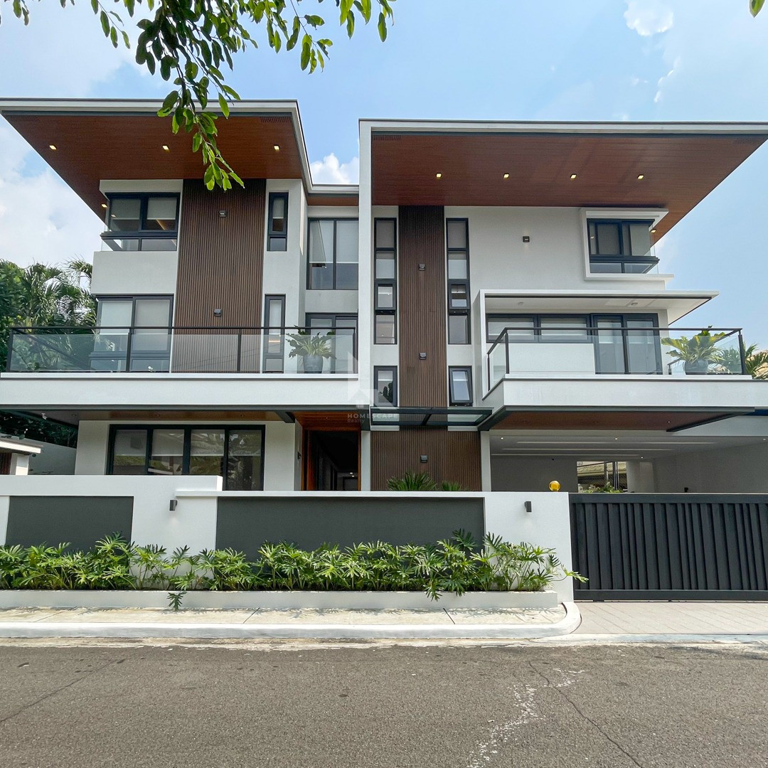 Ultramodern Brand New House and Lot For Sale in Mira-Nila Homes photo 1