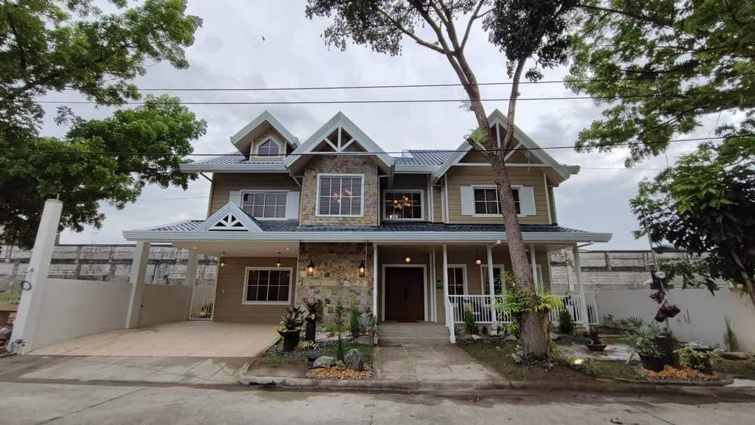 Brand New Furnished American Inspired Home in Angeles City, Pampanga photo 1