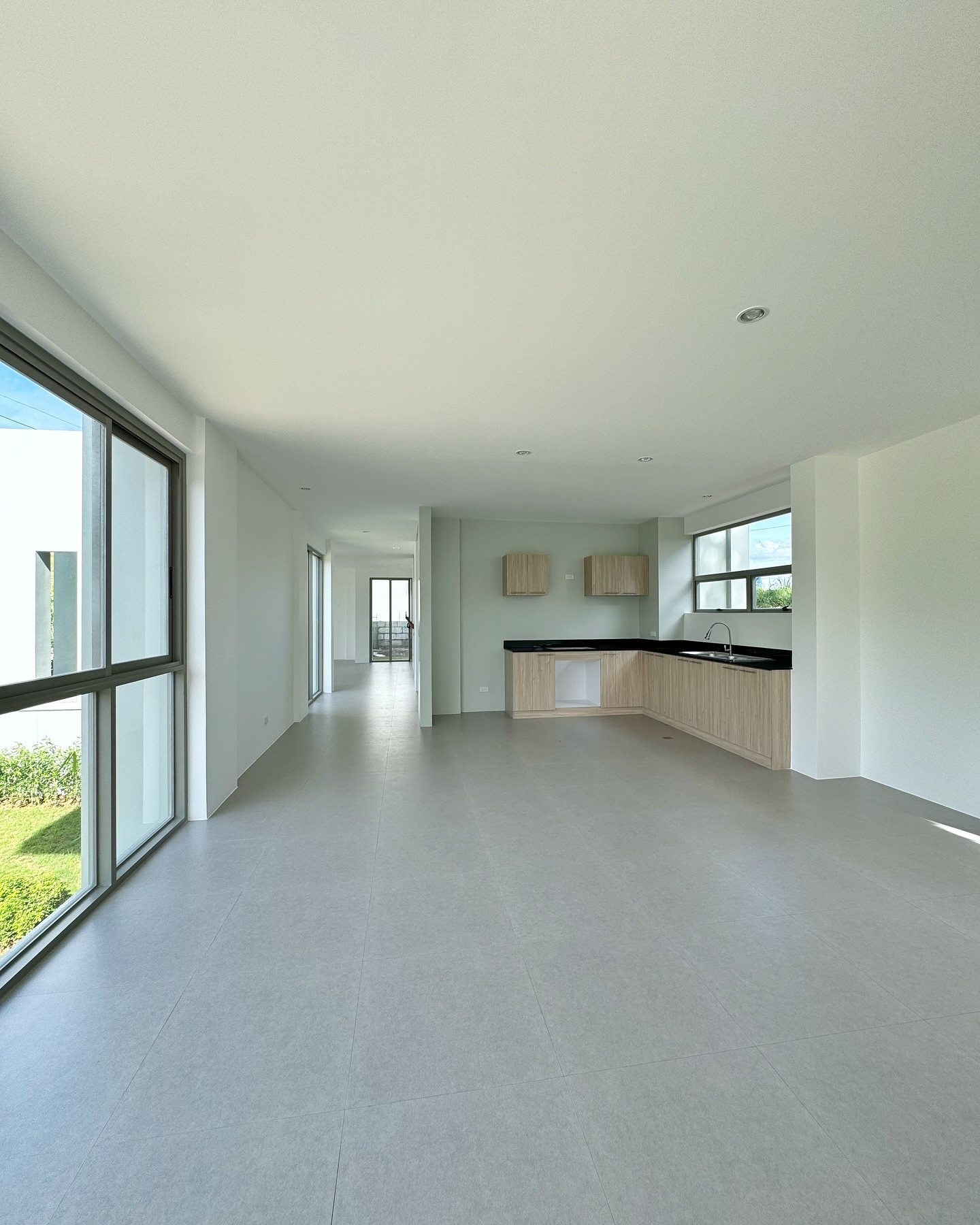 Brand New Modern House and Lot for Sale in The Perch photo 4