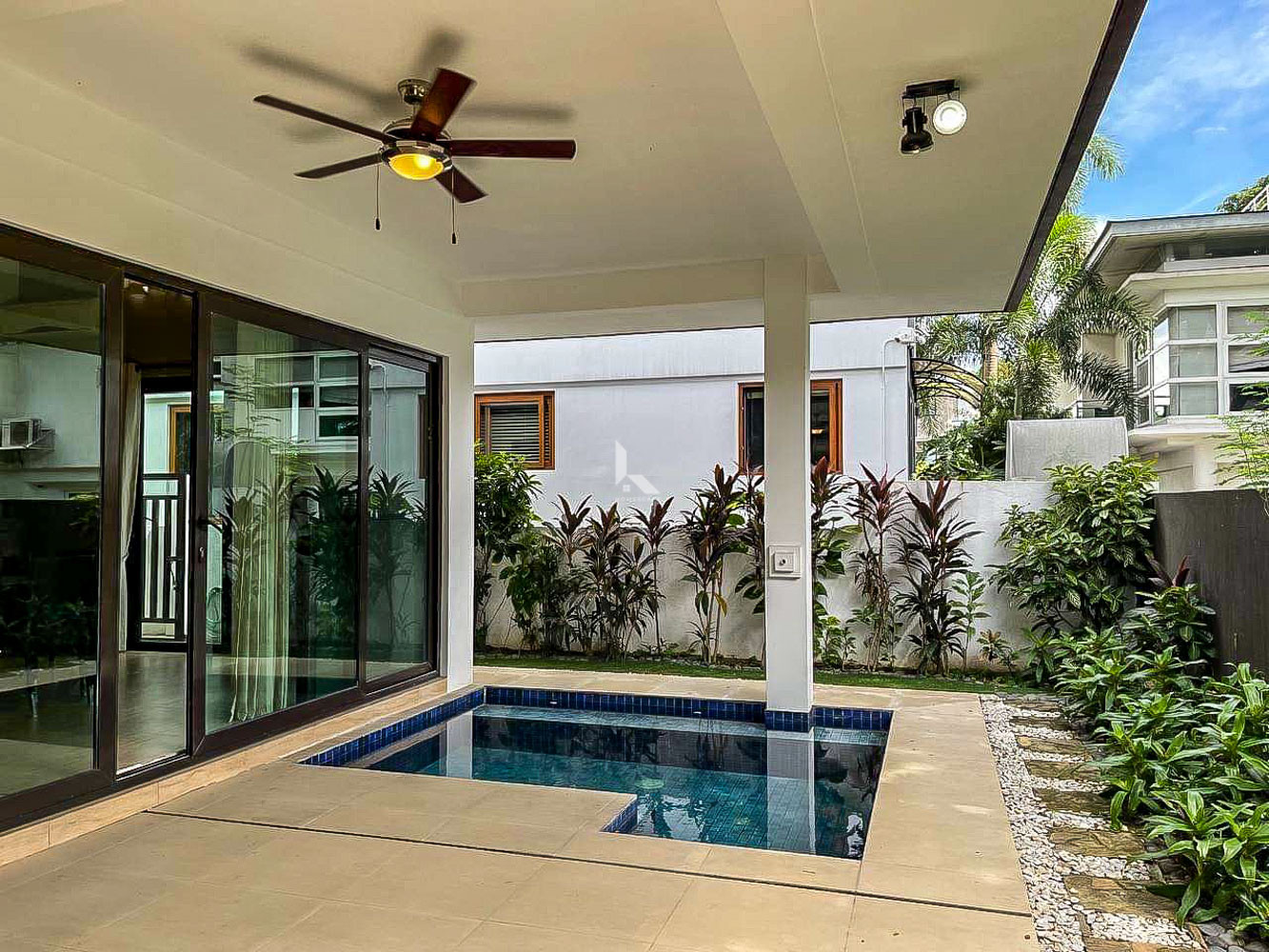 2 Storey Zen Type Design House and Lot for Sale in Ayala Southvale photo 2