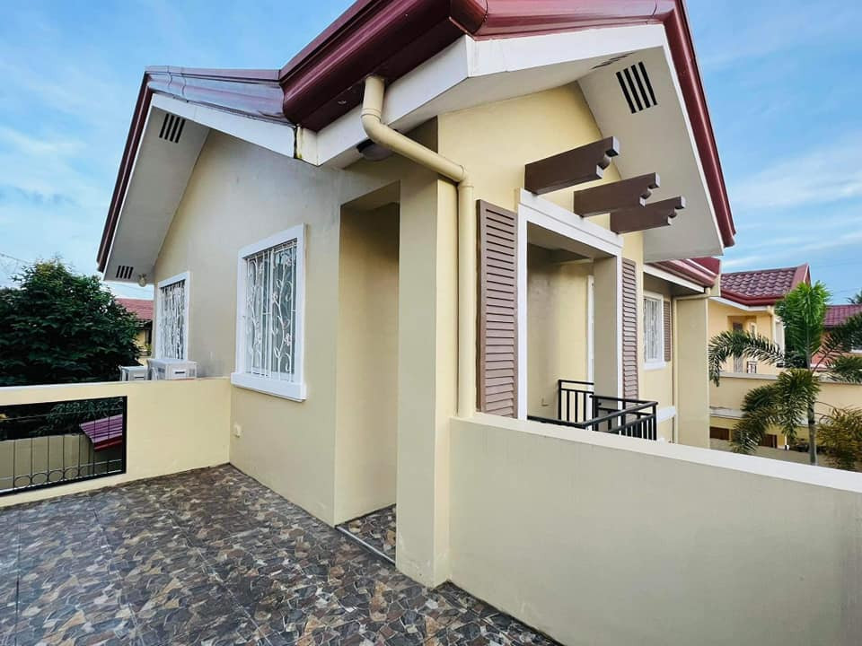 House and lot for sale photo 2