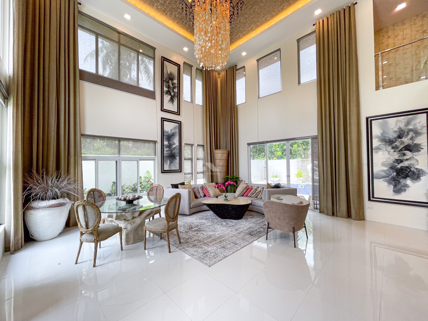 Impressive Fully Furnished Modern Contemporary Home in Buenavista Hills photo 2