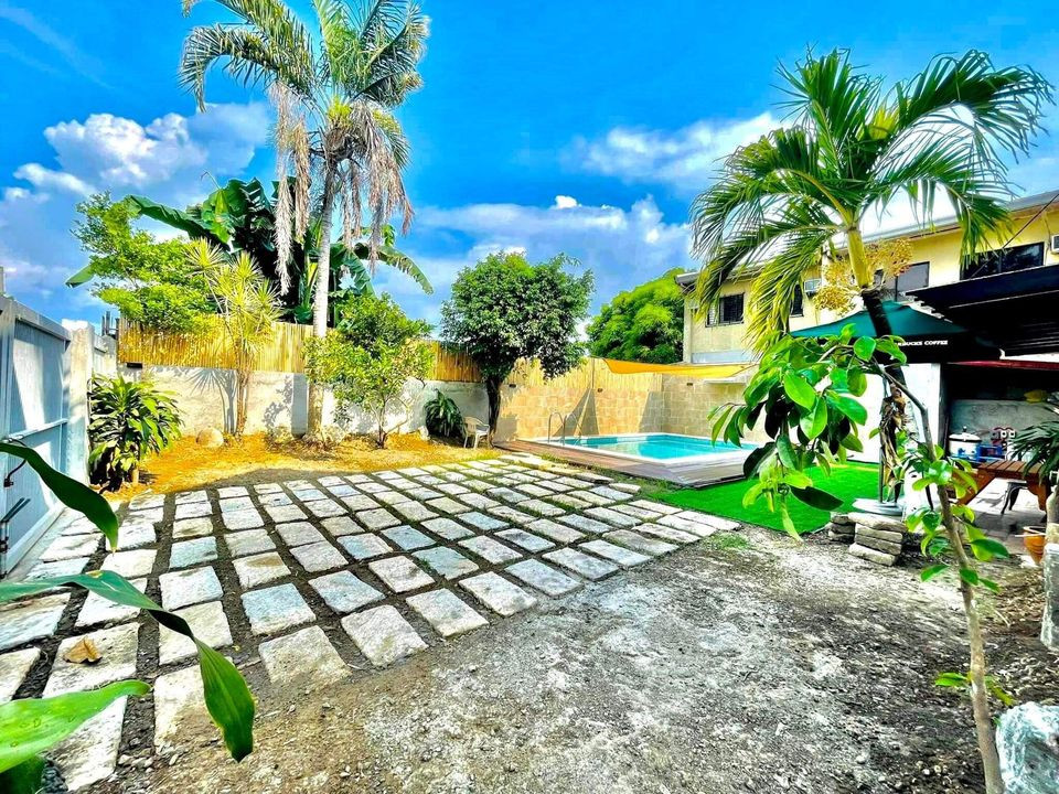 HOUSE AND LOT FOR SALE photo 2