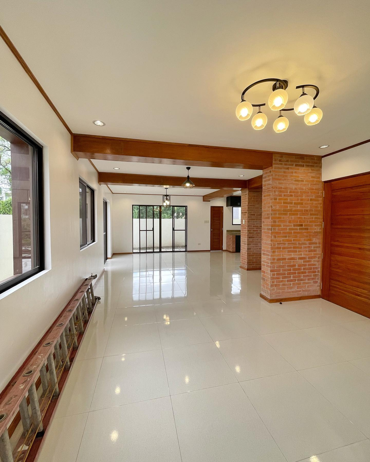 Brand New 2-Storey House for Sale in Greenwoods Executive Village photo 3
