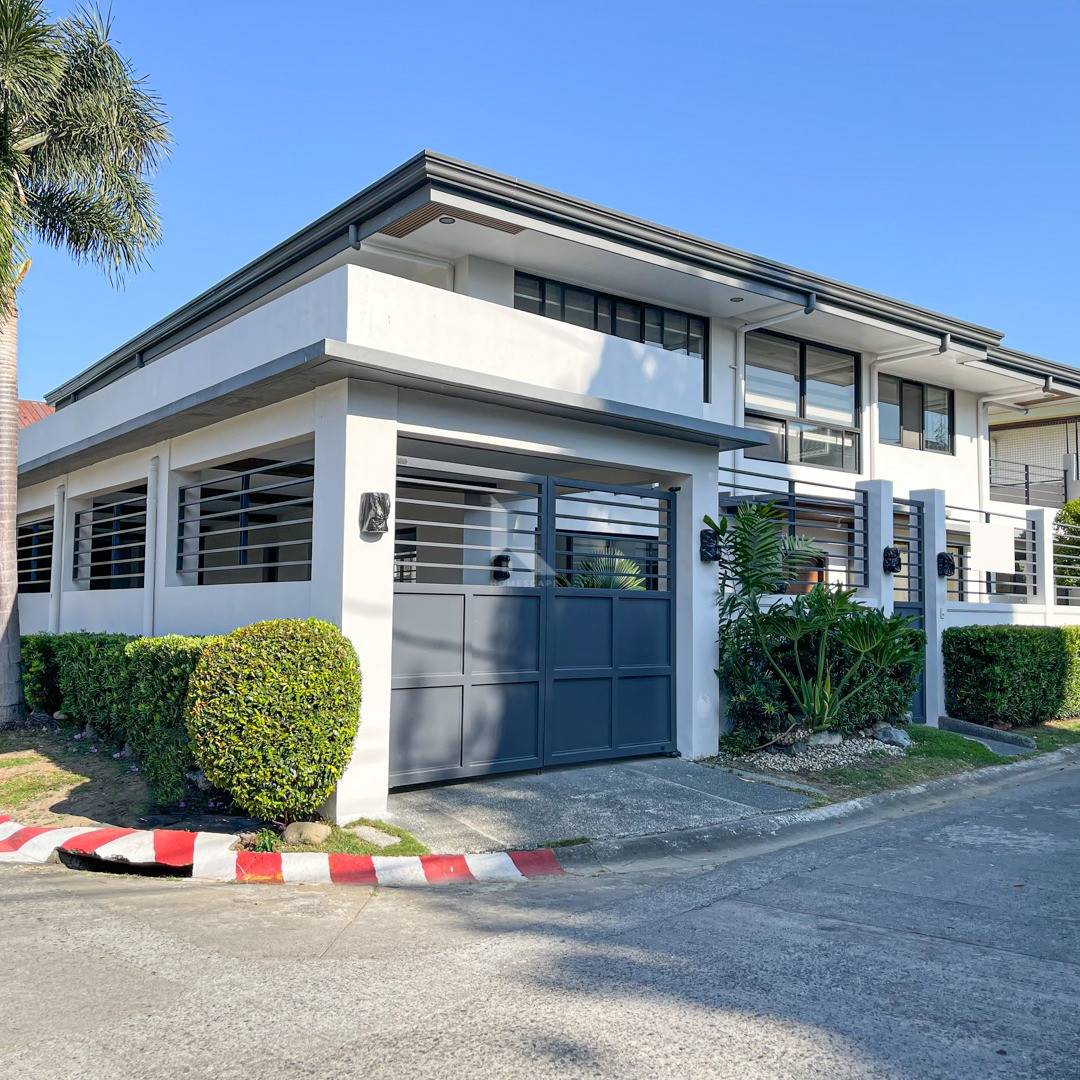 Astounding Modern Asian House and Lot For Sale photo 1