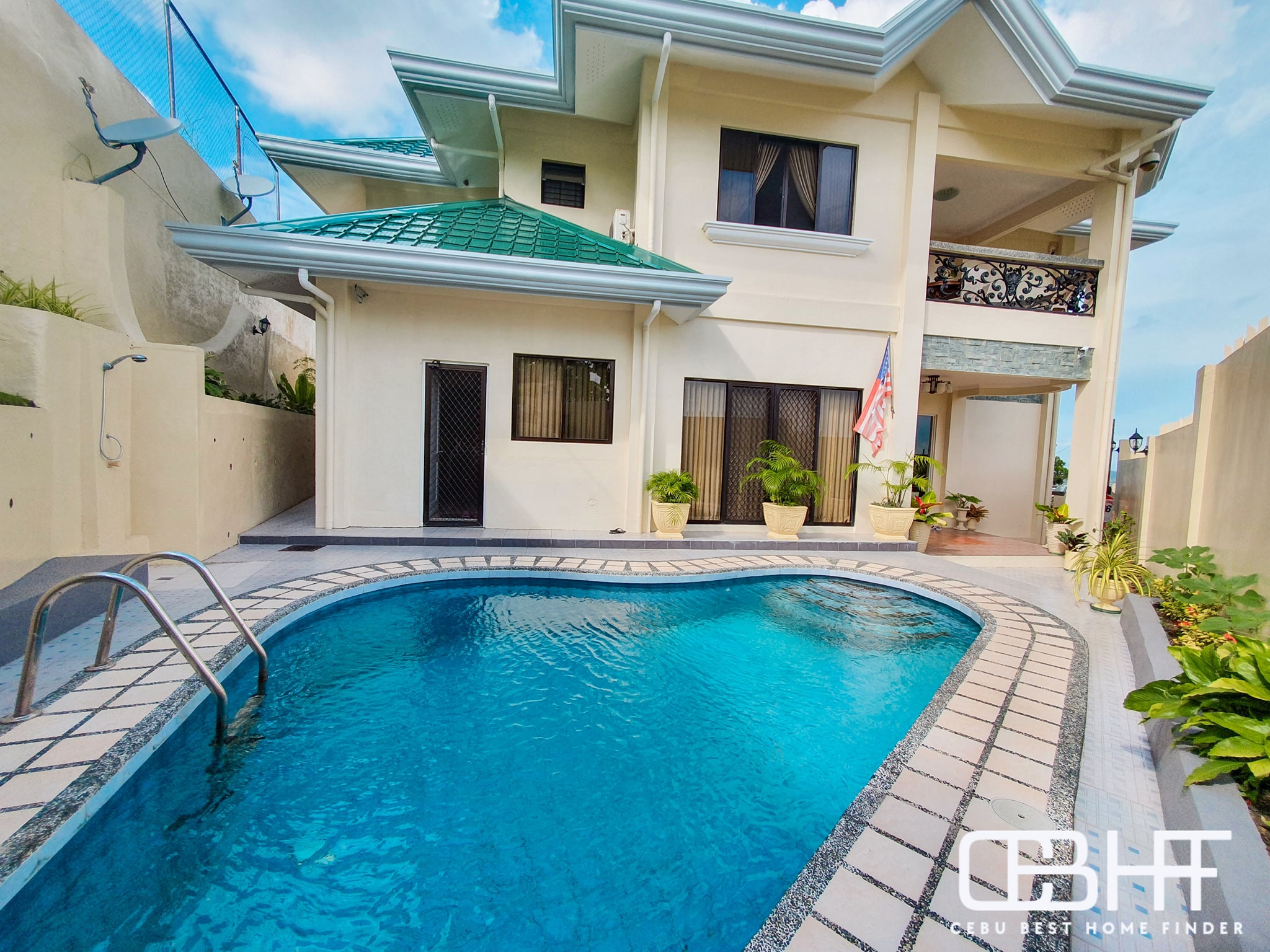 Fully Furnished Contemporary House & Lot for Sale in Cebu Royale Estate photo 1
