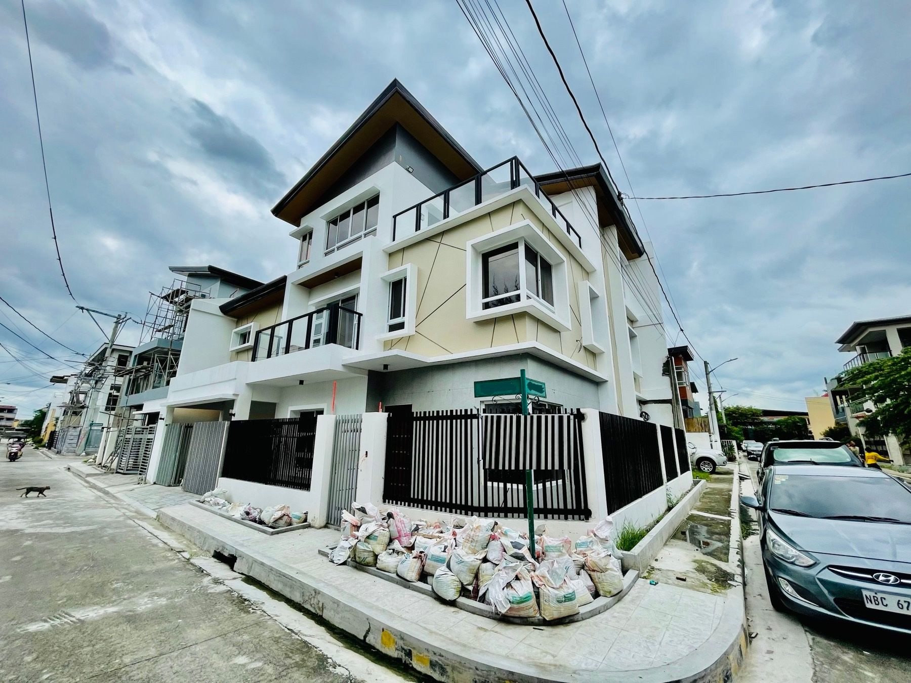 Engaging Brand New Corner House and Lot for Sale in Greenwoods Executive Village photo 1