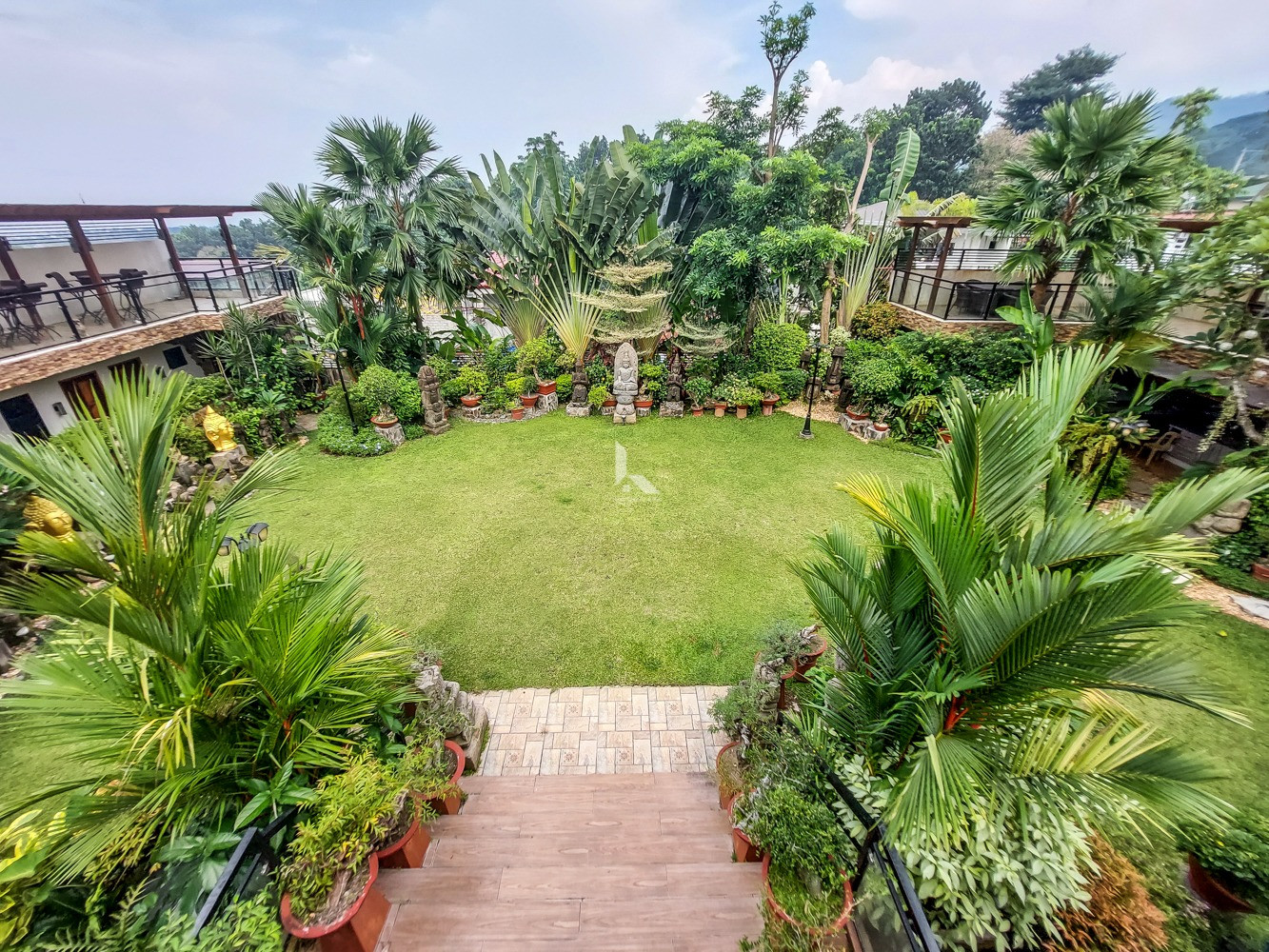 3 Storey House and Lot for Sale in Los Baños Calamba Laguna photo 2